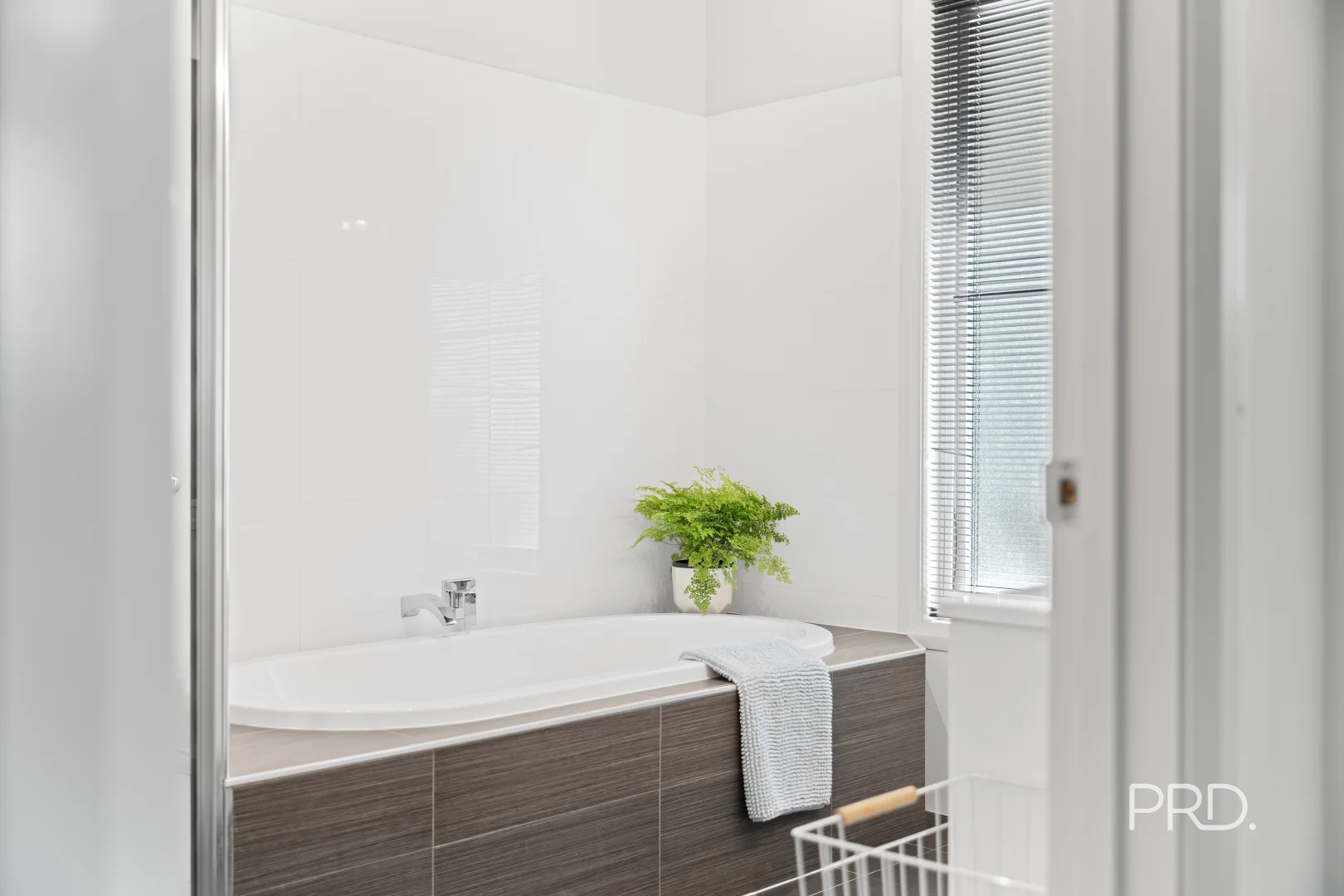 Additional image 11 of 39A Plumpton Road, Lake Albert NSW 2650