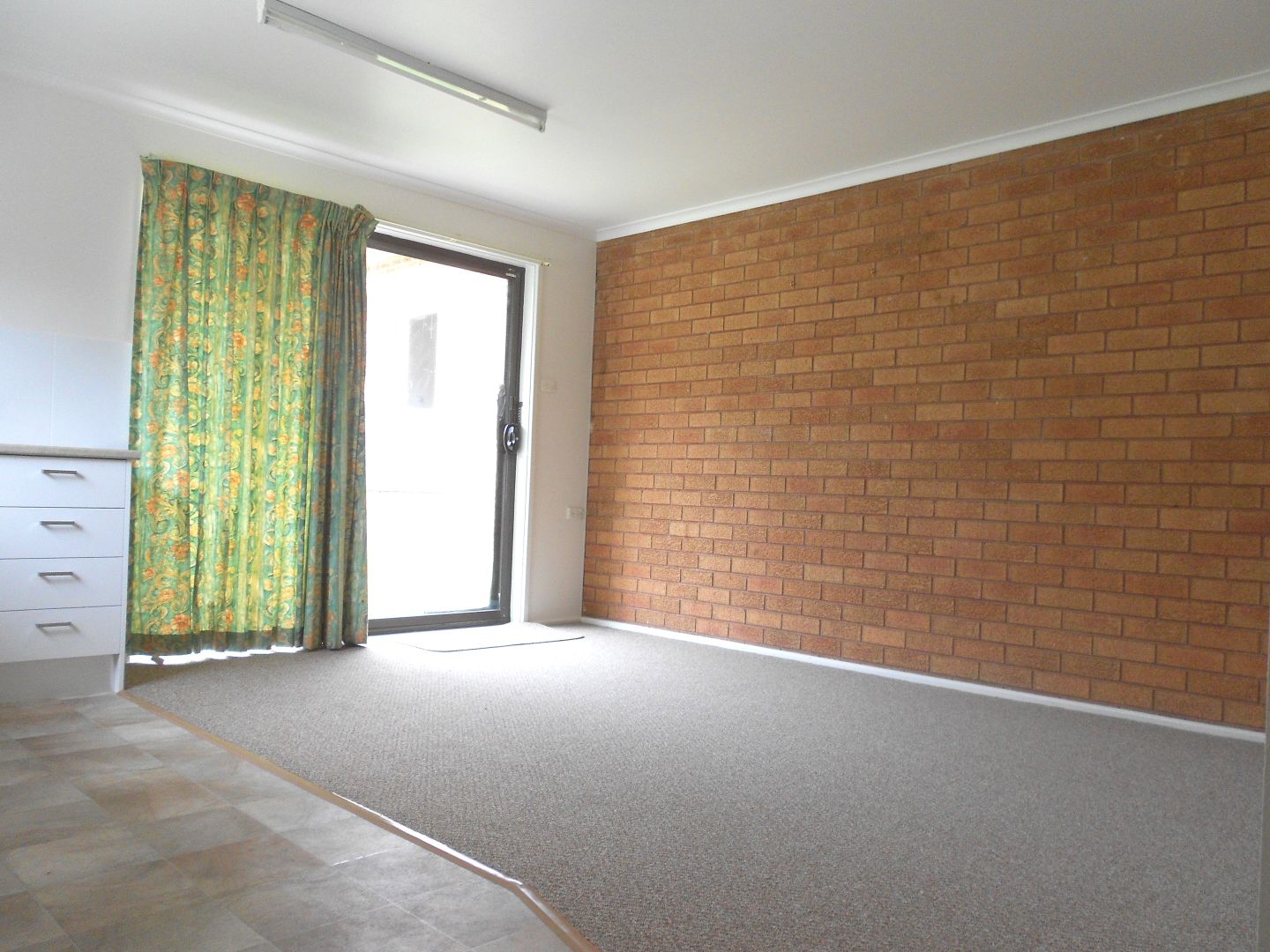 2/67 Bavarde Avenue, Batemans Bay NSW 2536 Apartment For Rent 320