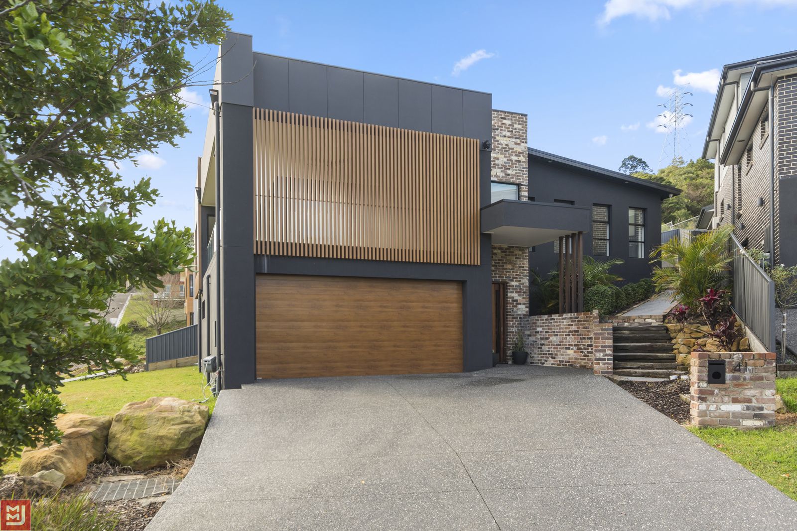 4 bedrooms House in 41 Pennant Crescent BERKELEY NSW, 2506