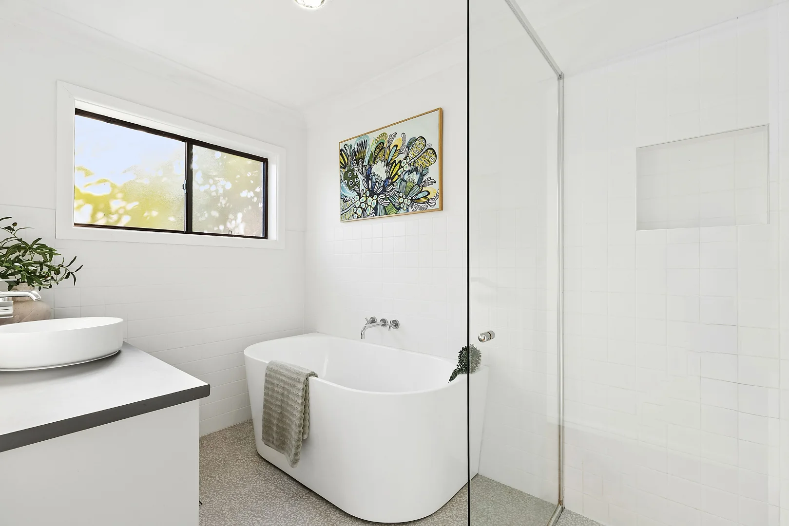 Additional image 5 of 32 Giselle Avenue, Wyoming NSW 2250