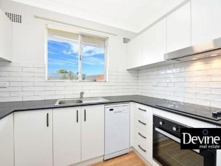 1 bedrooms Apartment / Unit / Flat in 8/123 Queen Street NORTH STRATHFIELD NSW, 2137