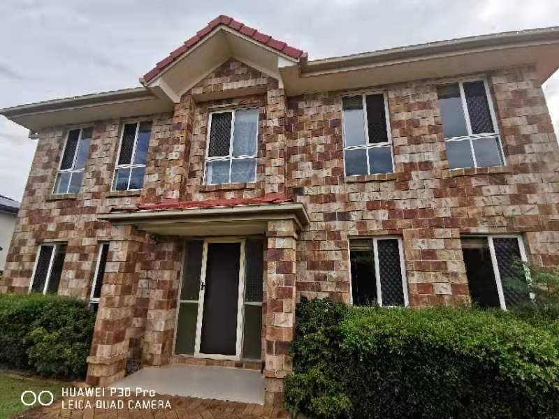 4 bedrooms House in 25A Parnassus Street ROBERTSON QLD, 4109