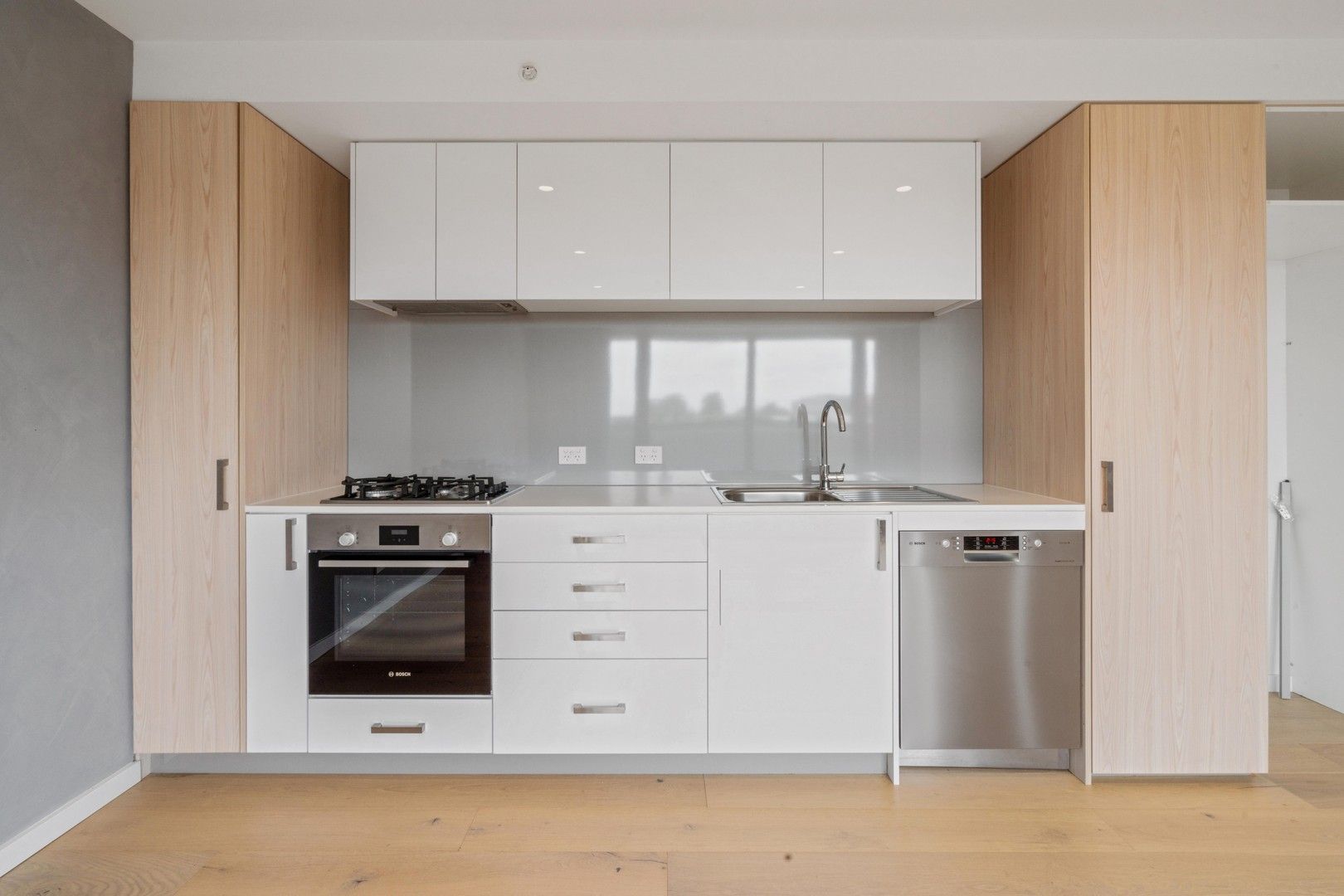 2 bedrooms Apartment / Unit / Flat in 306/205 Ballarat Road FOOTSCRAY VIC, 3011