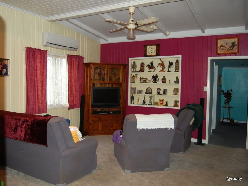 68 Dugdell W Road, Nanango QLD 4615, Image 2