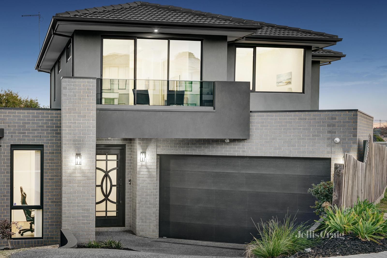 2A Monet Court, Doncaster East VIC 3109, Image 0