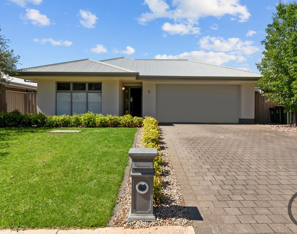 5 Yattarna Crescent, Nuriootpa SA 5355