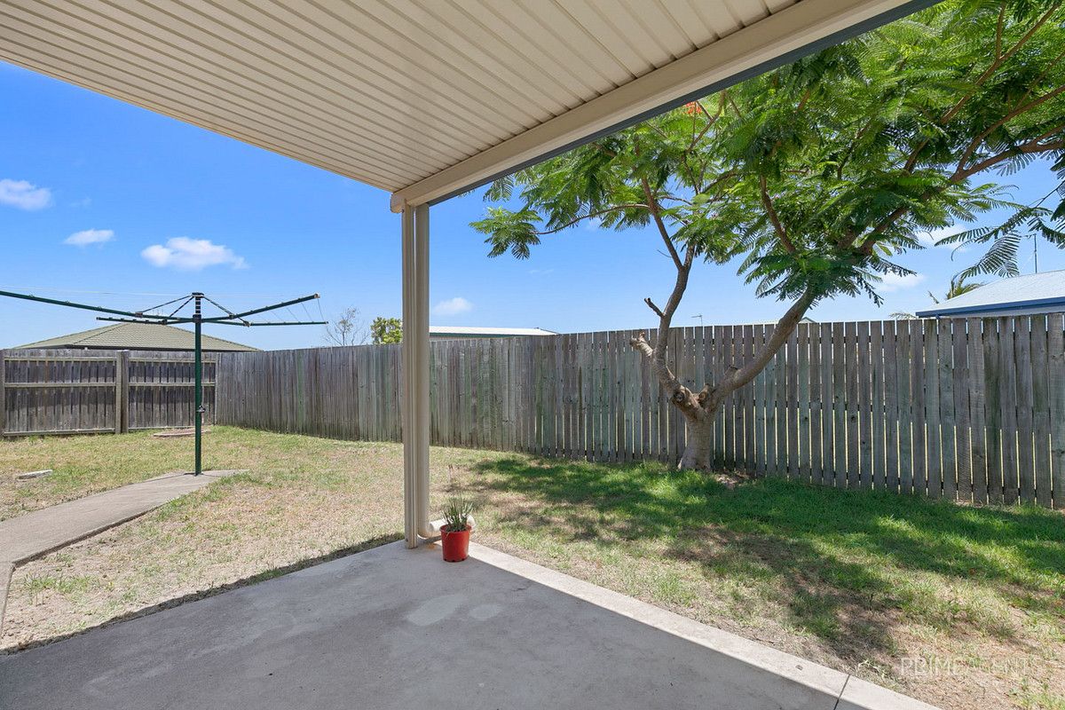 1/40 Wide Bay Drive, Eli Waters QLD 4655, Image 1