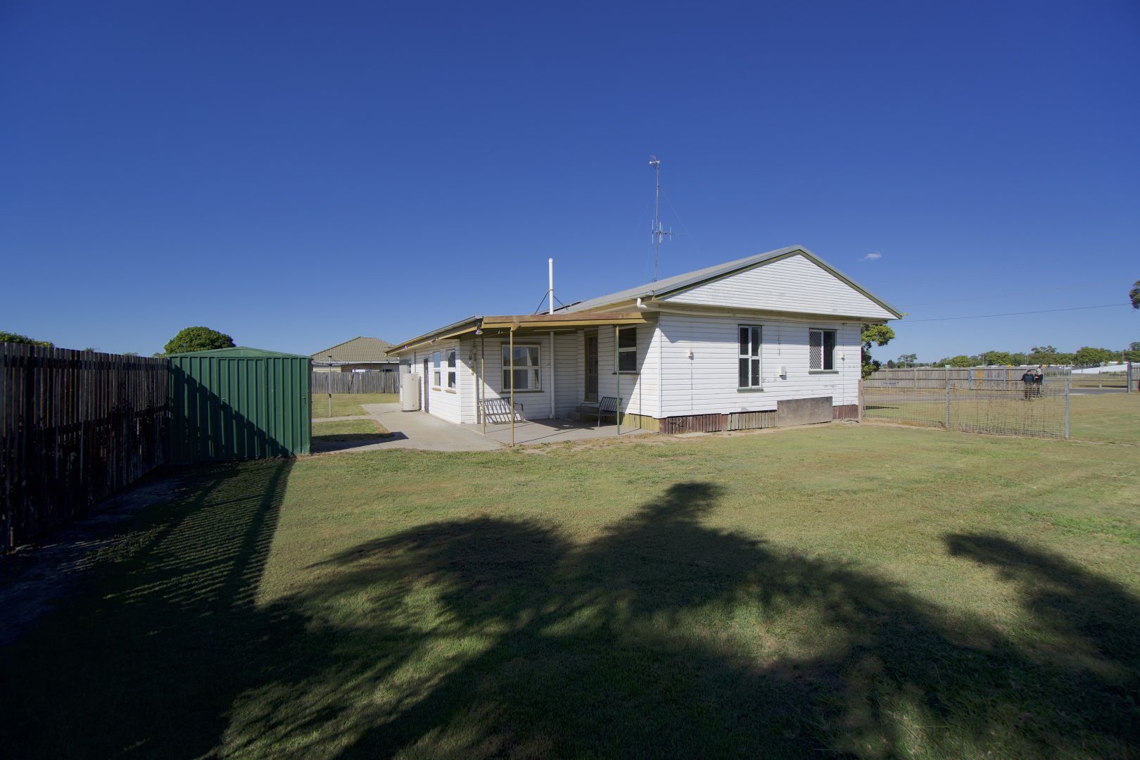 Room 1 6/46 Kendalls Road, Avoca QLD 4670 Apartment For Rent Domain