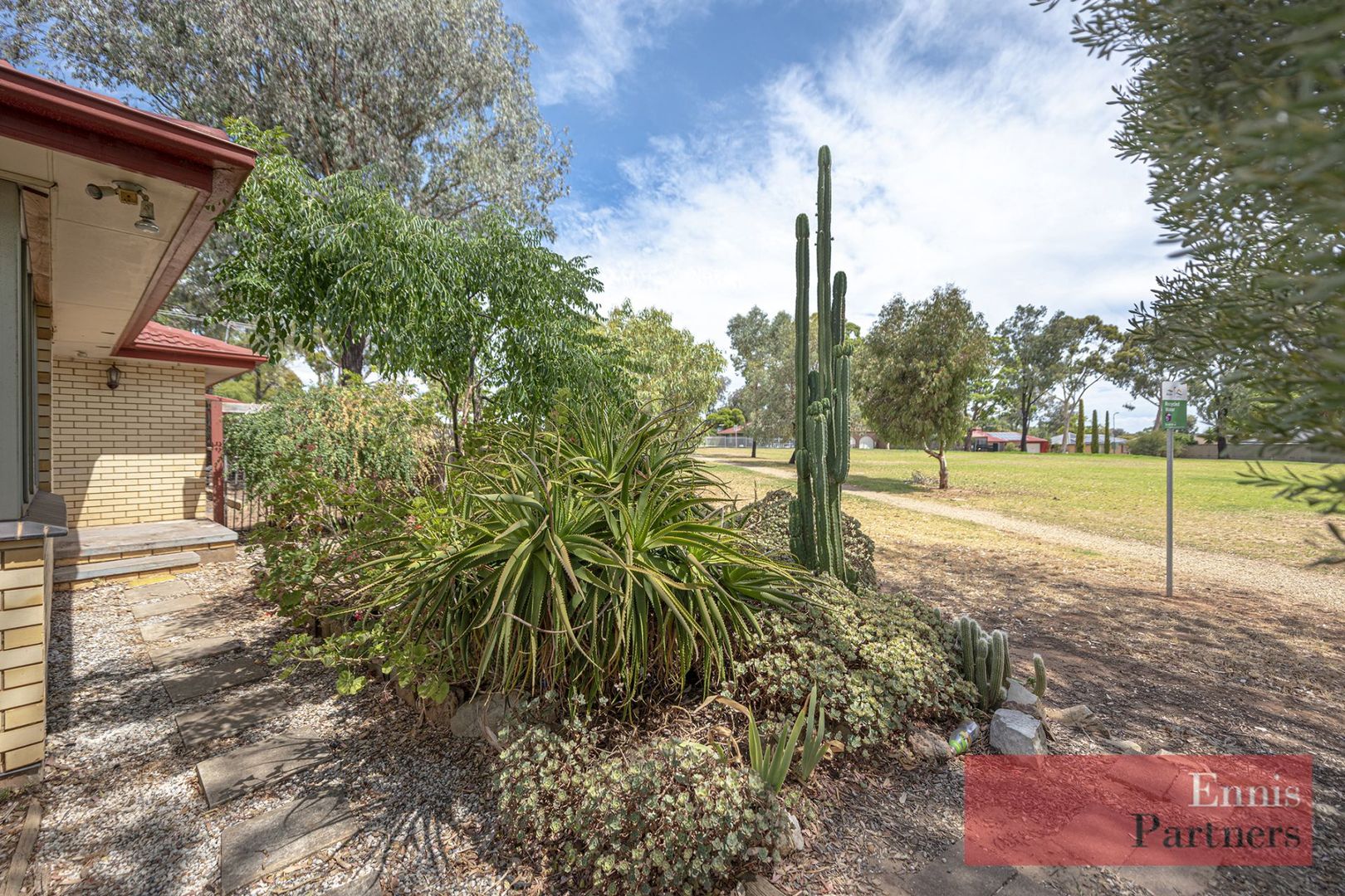 13 Chichester Court, Salisbury Heights SA 5109, Image 2