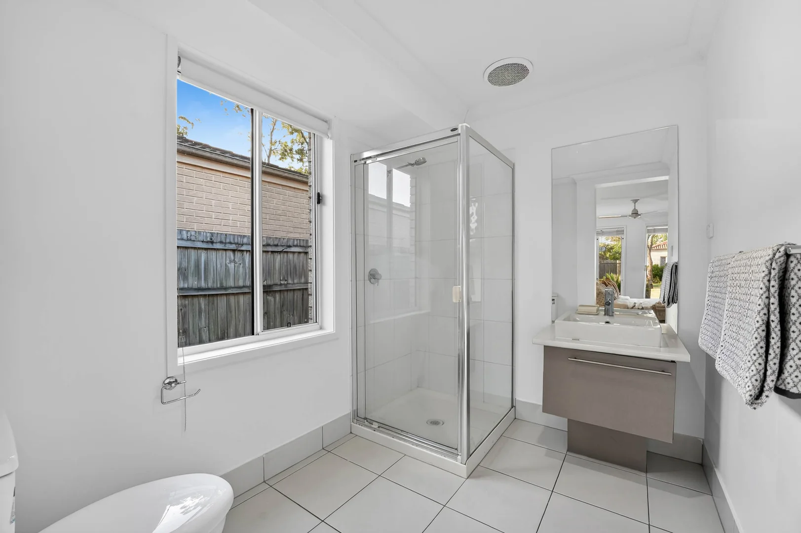 Additional image 11 of 67 Fred Pham Crescent, Doolandella QLD 4077