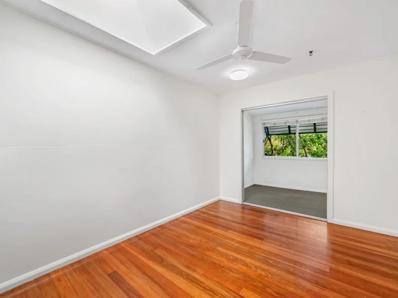 Additional image 10 of 98 Greenslopes Street, Edge Hill QLD 4870