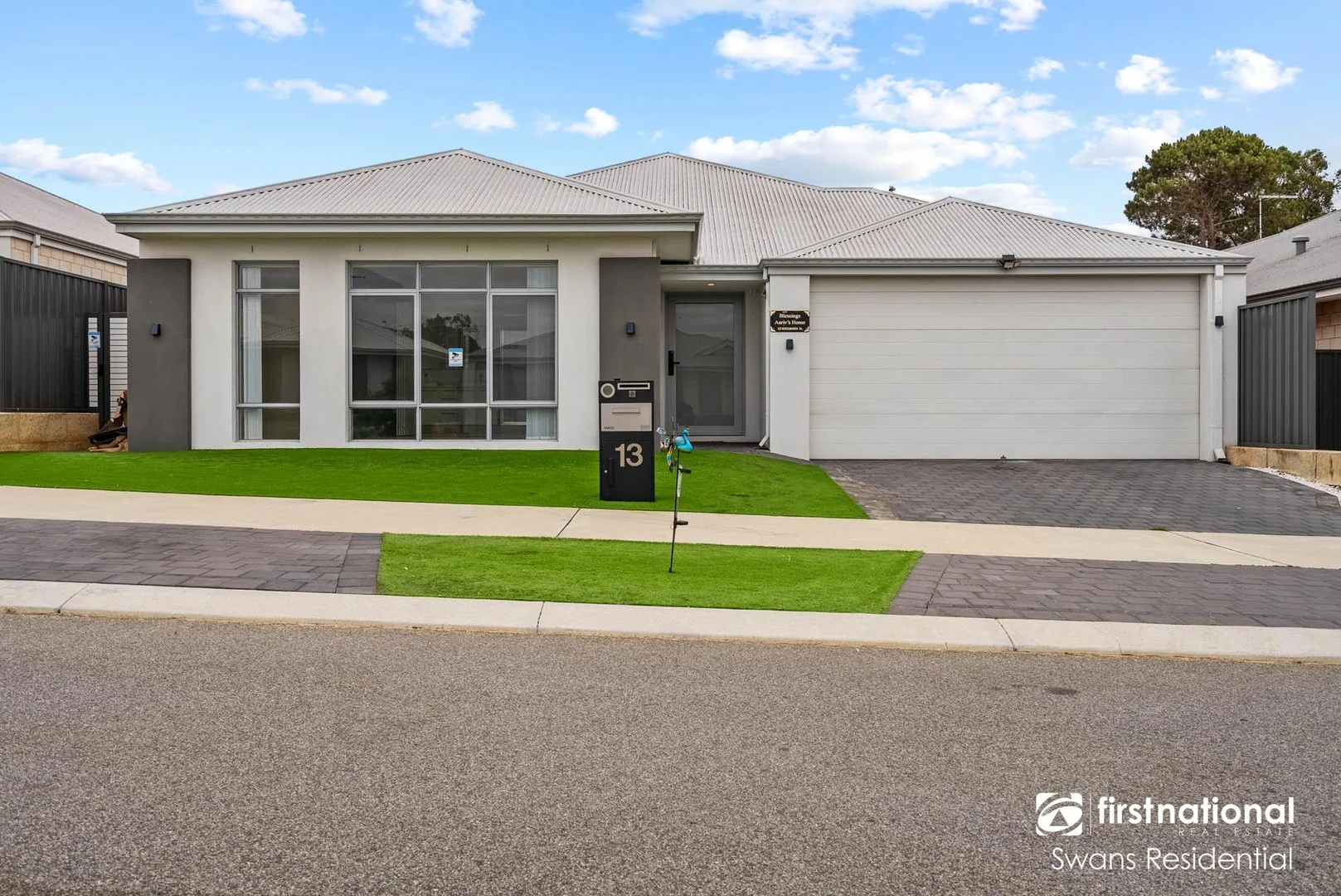 13 Koolbardi Street, Halls Head WA 6210