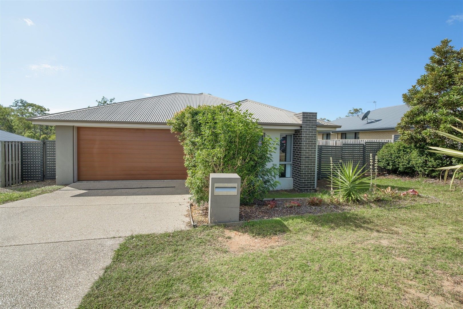 7 Clover Crescent, Boyne Island QLD 4680, Image 0