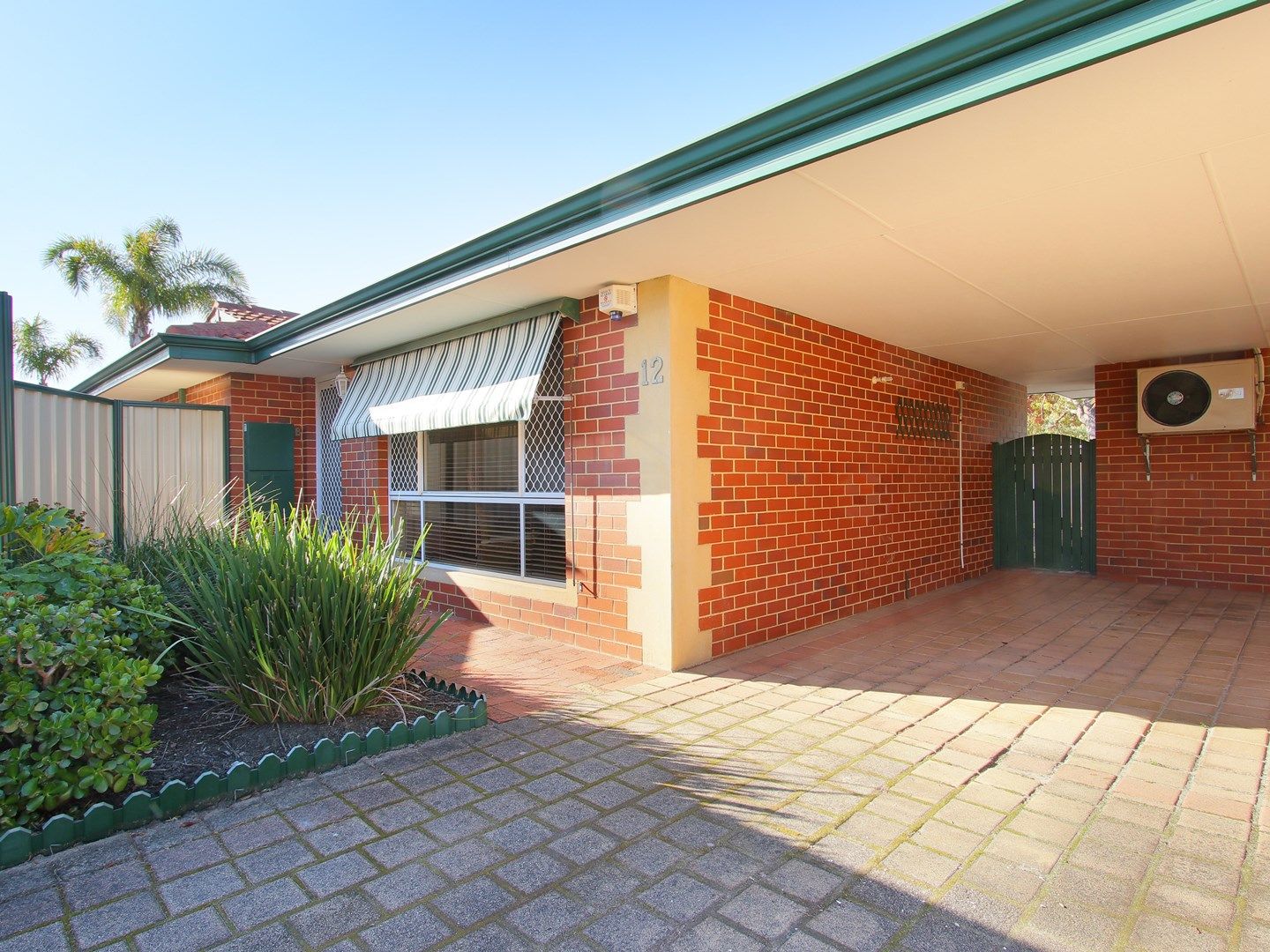 12/2 Glennis Close, Gosnells WA 6110, Image 0