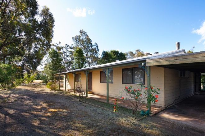 Picture of 29 O'shanassy Street, BARINGHUP VIC 3463