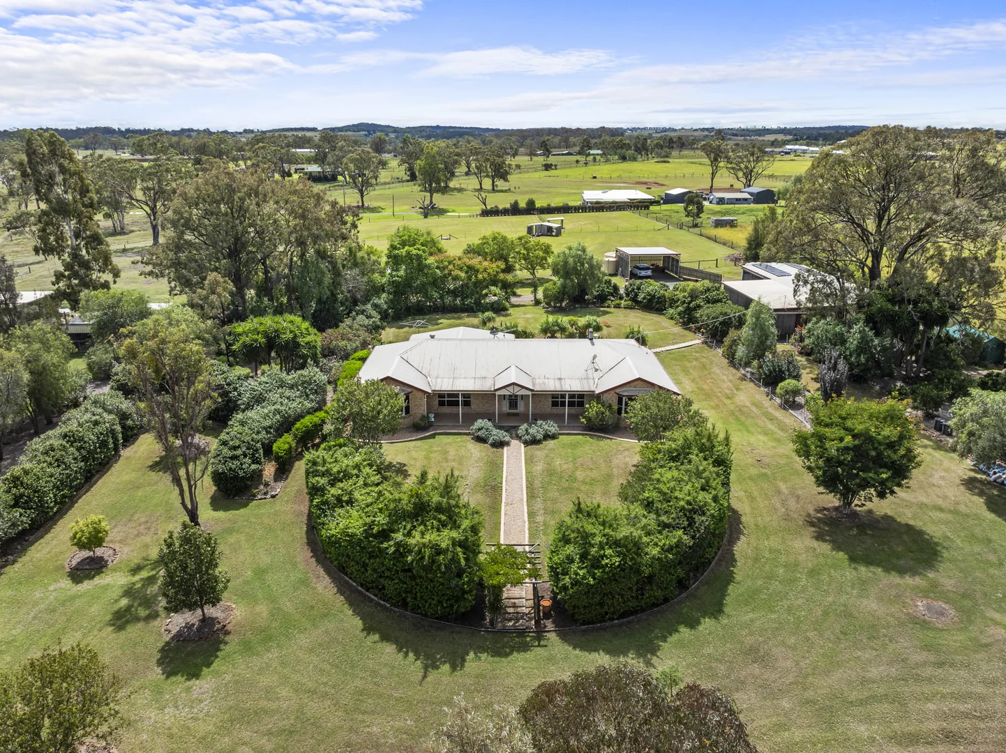 21 Colemans Road, Goombungee QLD 4354
