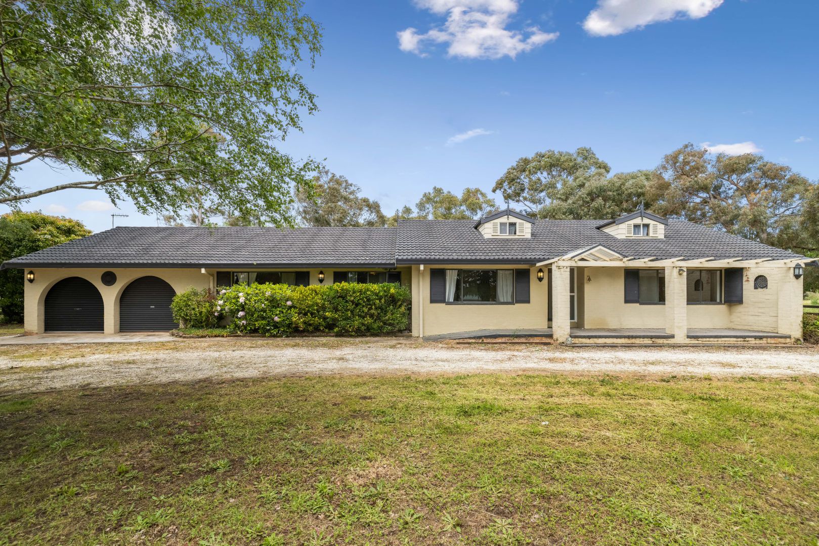 76 Brooklands Street, Crookwell NSW 2583 Domain