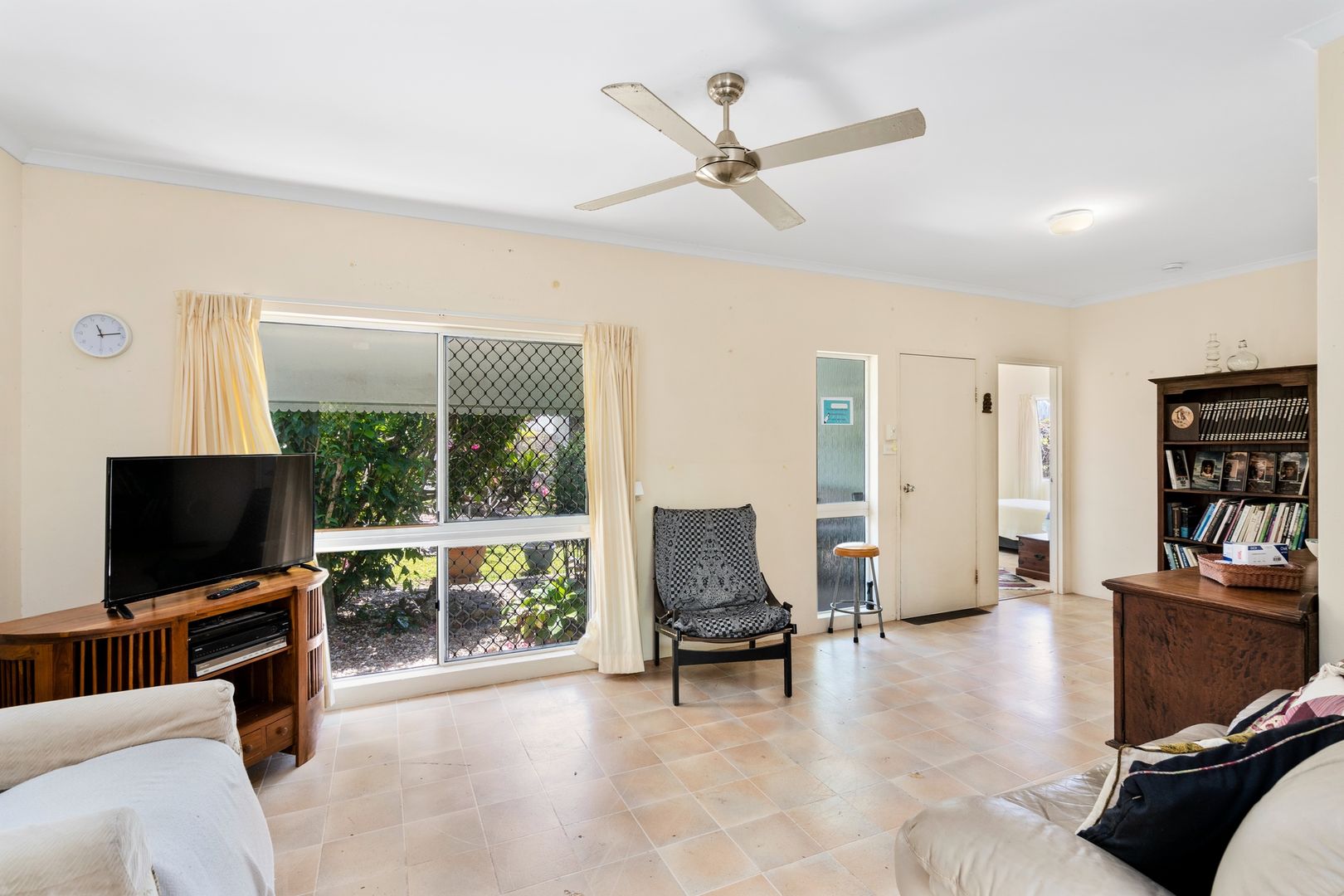 5 Rainy Mountain Place, Smithfield QLD 4878, Image 2