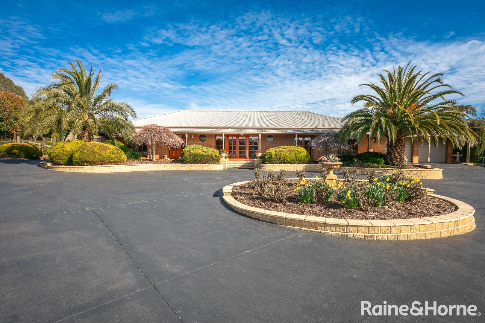 21 The Willows, Gisborne VIC 3437, Image 2