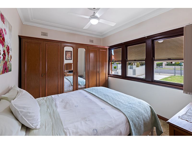 21 Duke Avenue, Concord NSW 2137, Image 2