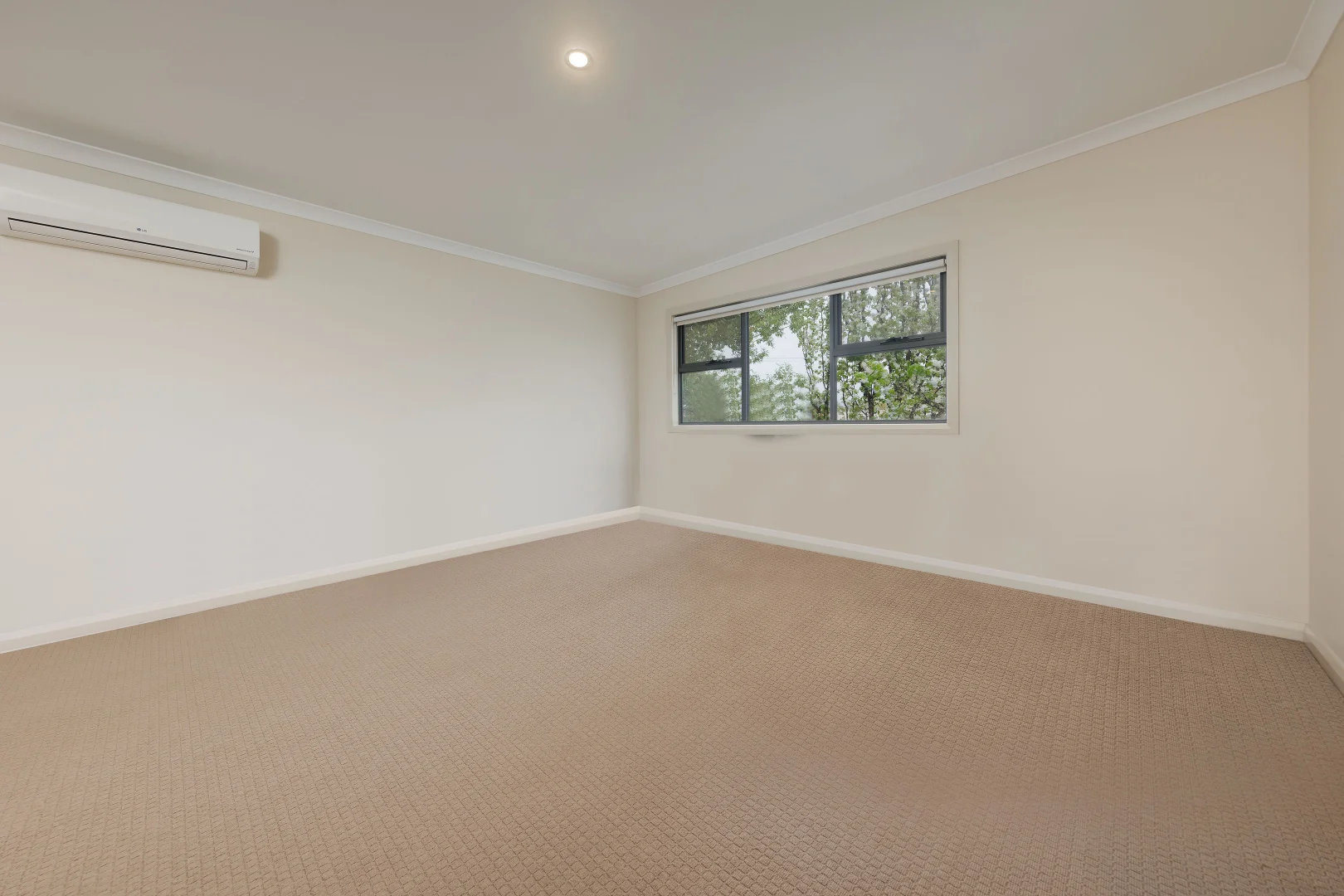 Additional image 11 of 4 LYNDREN STREET, Wodonga VIC 3690