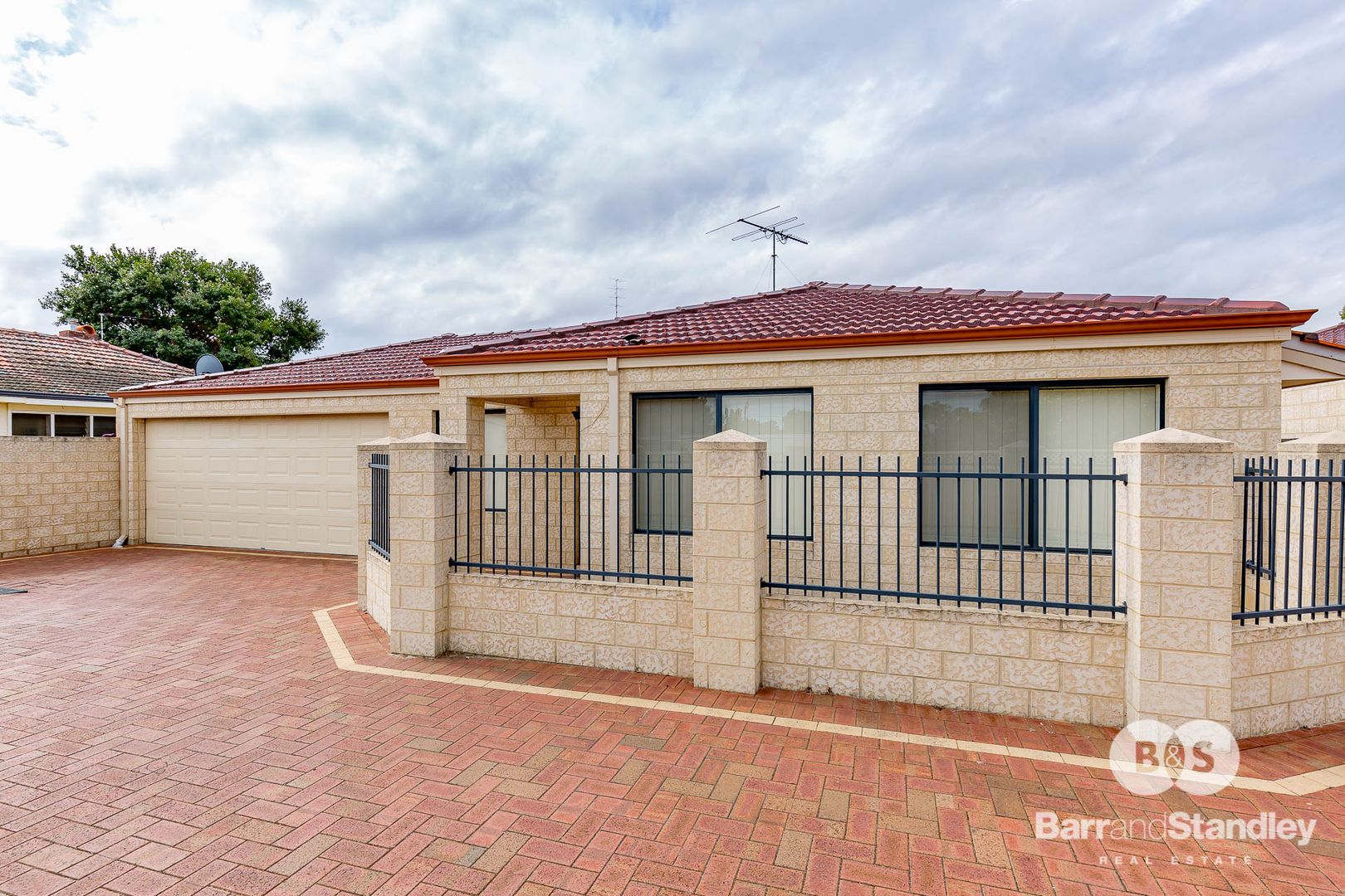 2/27 Wisbey Street, Carey Park WA 6230, Image 1