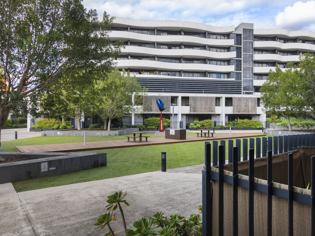 2 bedrooms Apartment / Unit / Flat in 201/66 Mt Alexander Road TRAVANCORE VIC, 3032