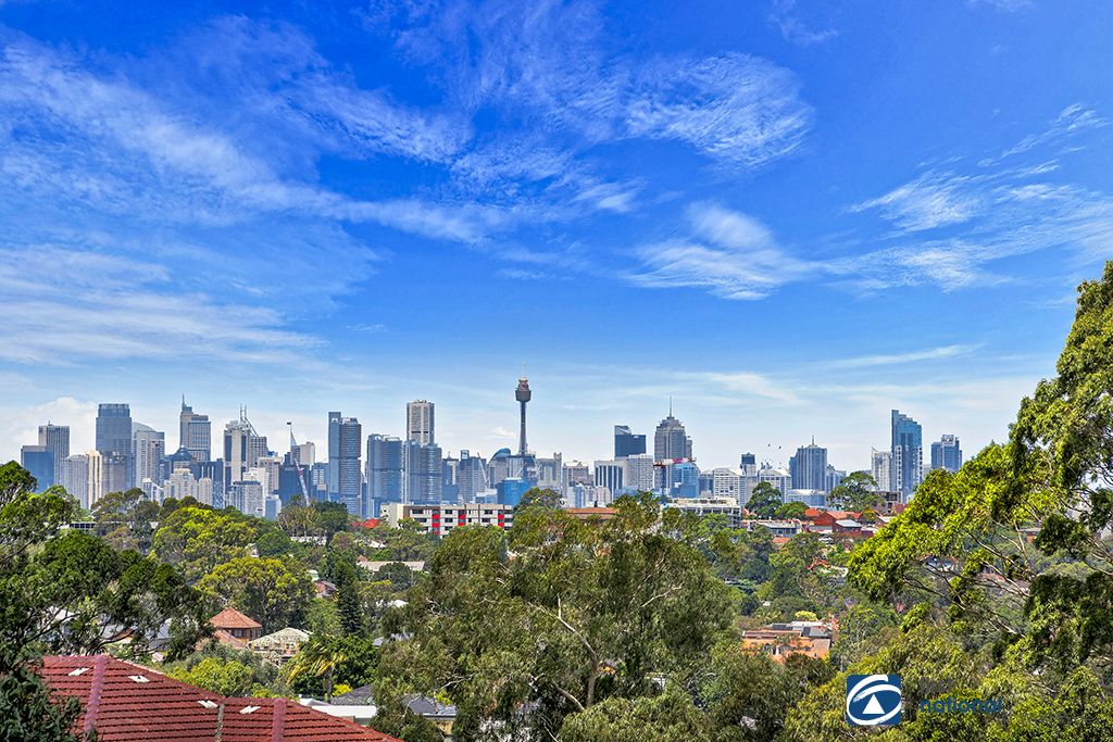 2 bedrooms Apartment / Unit / Flat in 4/7 Cowell Street RYDE NSW, 2112