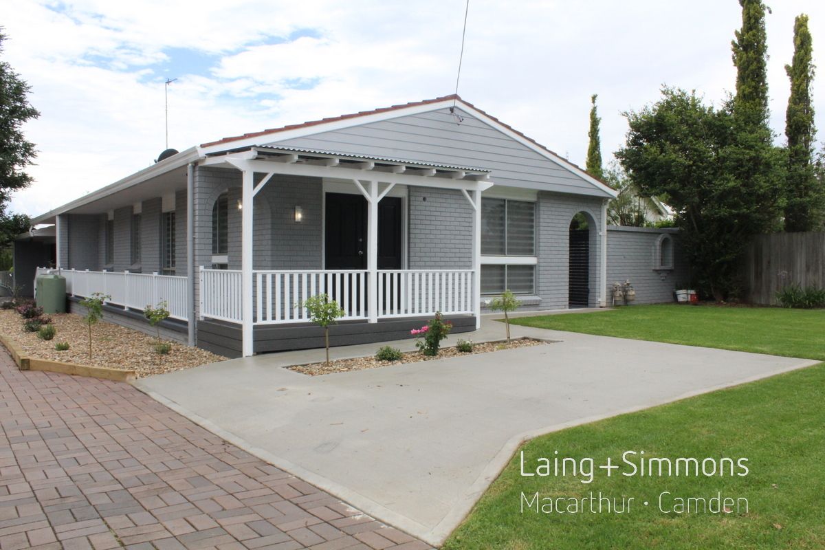 3 bedrooms Duplex in 1/63 Oaks Street THIRLMERE NSW, 2572