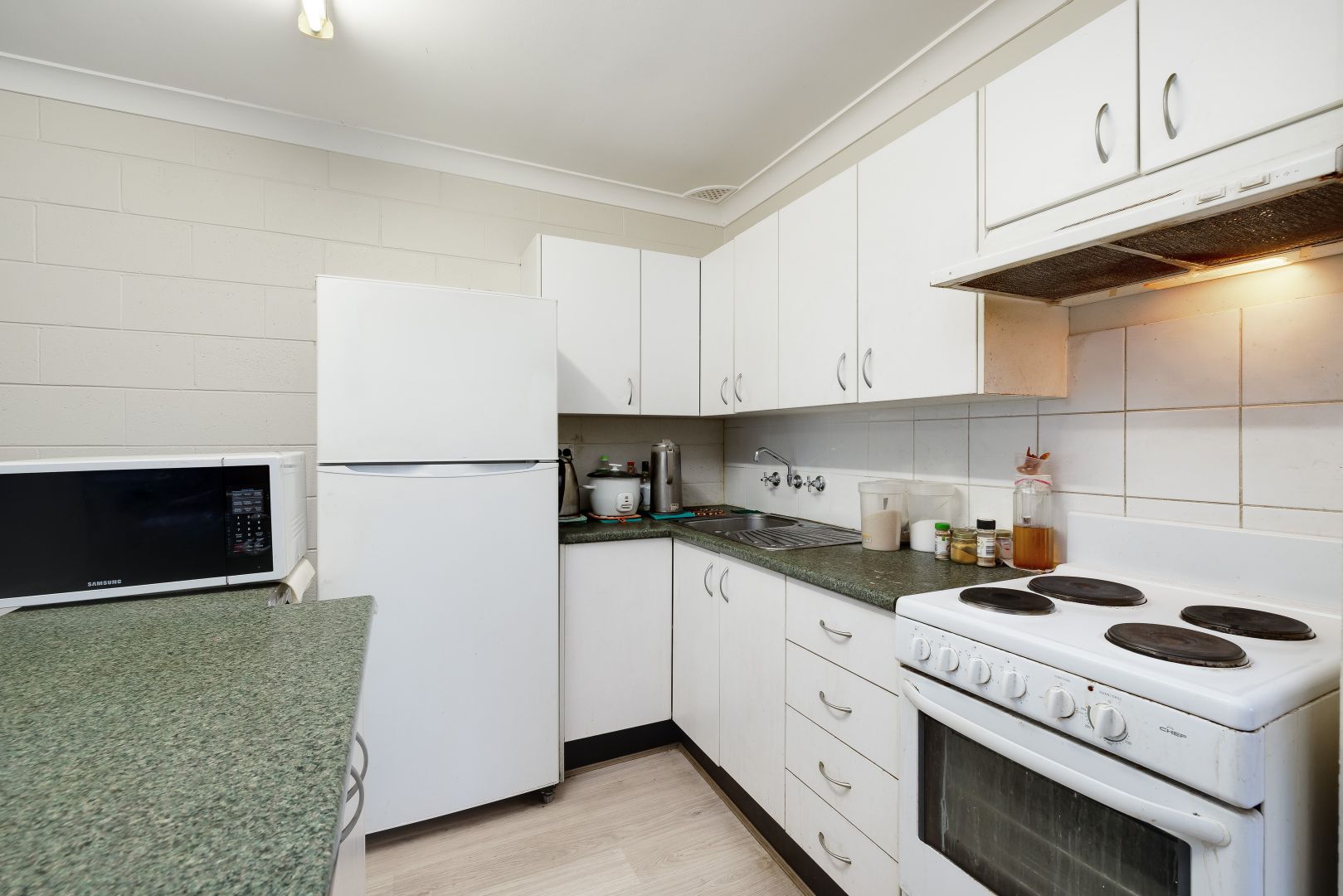 2/175 Gertrude Street, Gosford NSW 2250, Image 2