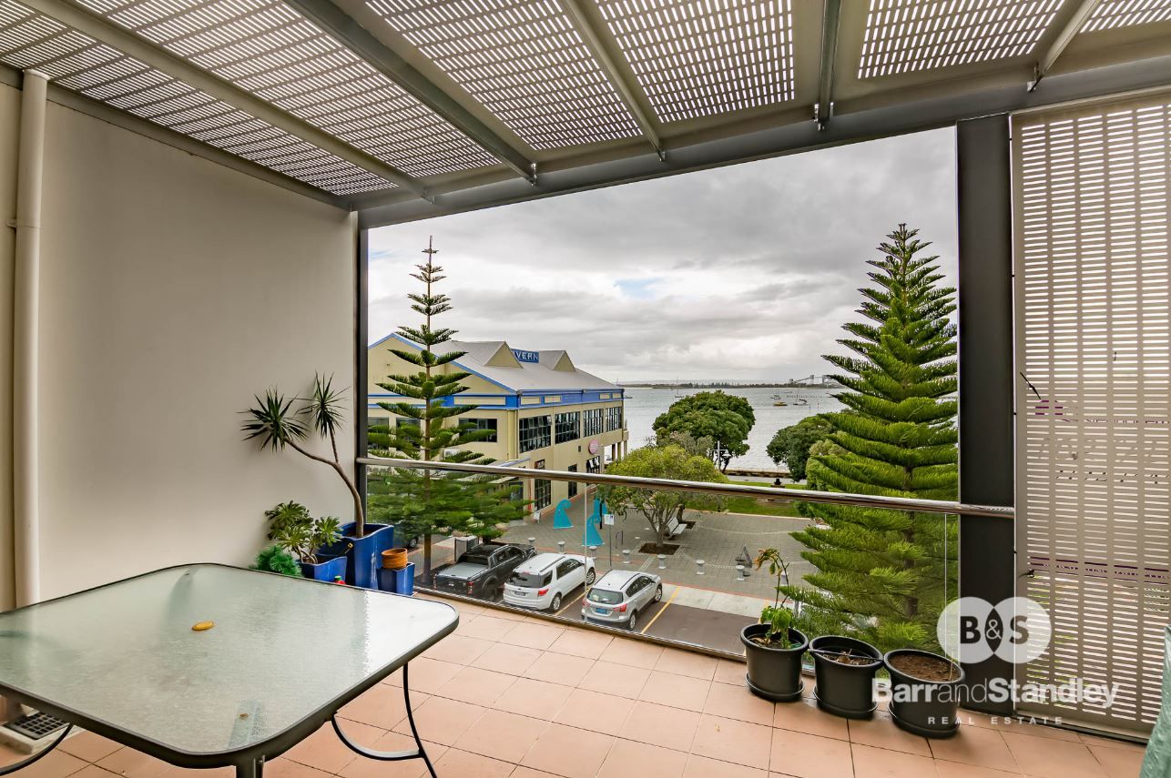 22/23 Casuarina Drive, Bunbury WA 6230, Image 1