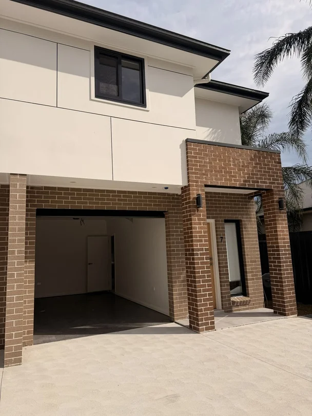 7/49-51 College Street, Cambridge Park NSW 2747