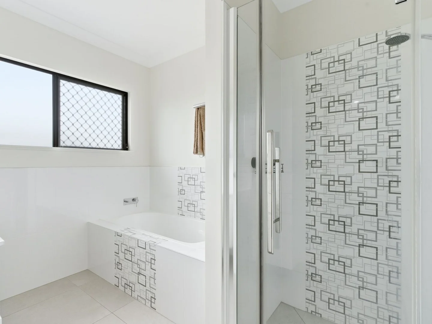 Additional image 10 of 5 Lochern Elbow, Mount Peter QLD 4869