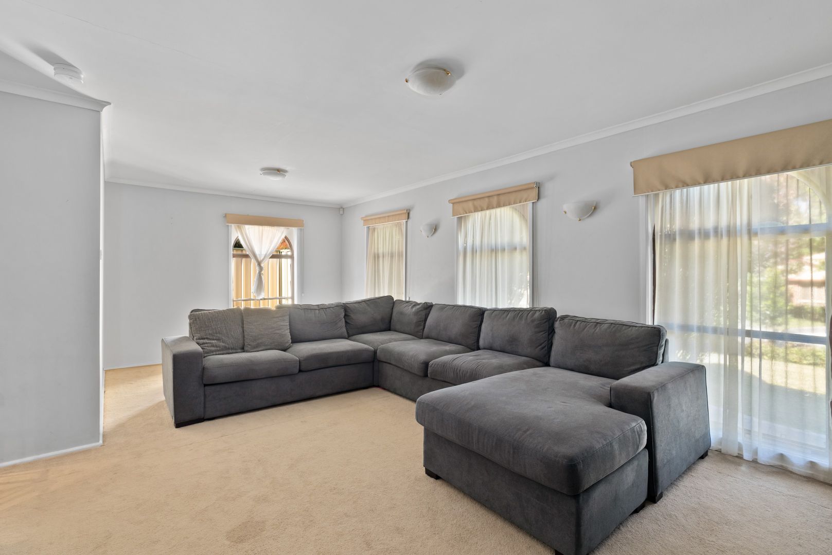 21 Acuba Grove, Quakers Hill NSW 2763, Image 1