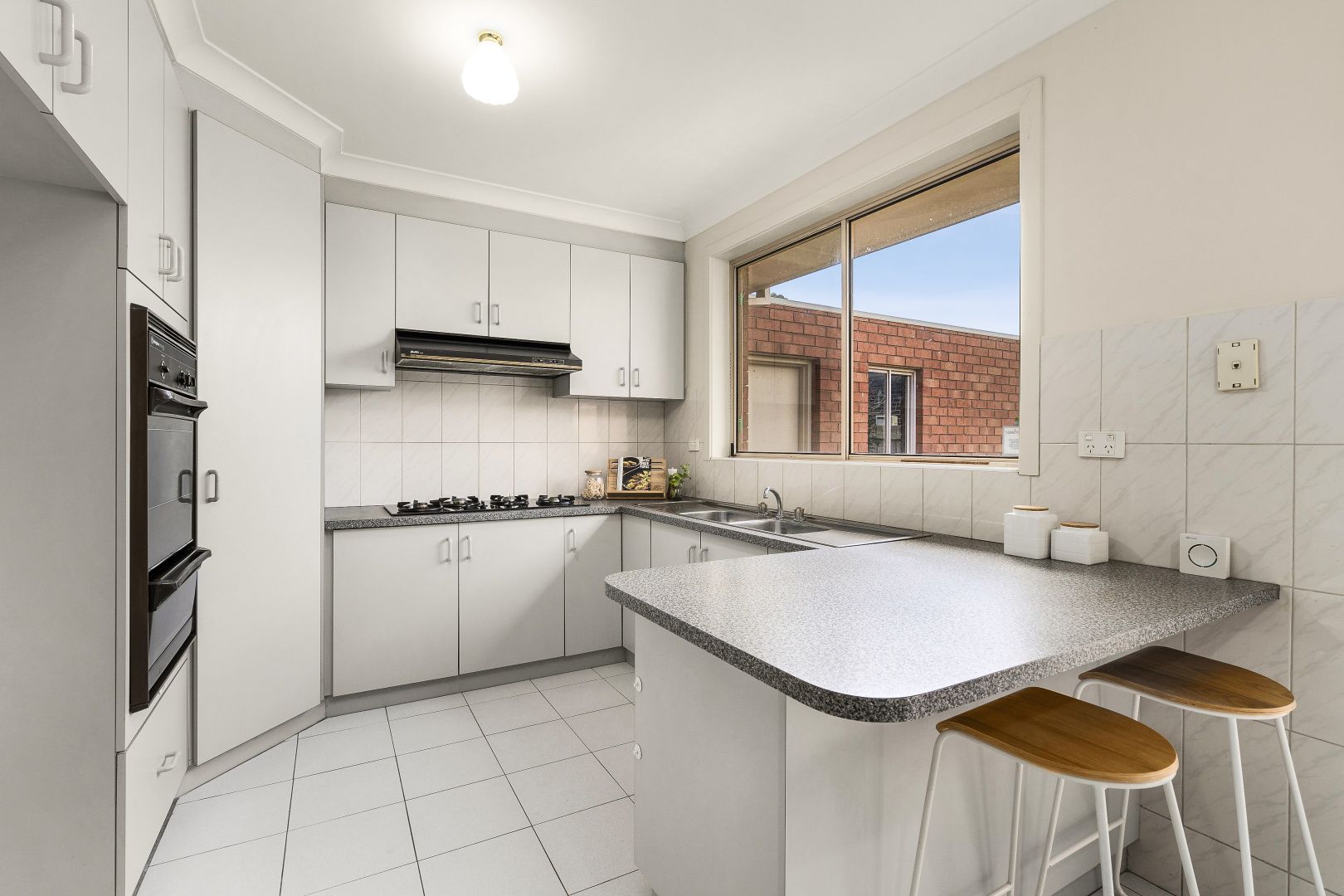 3/99 Essex Street, Pascoe Vale VIC 3044, Image 2