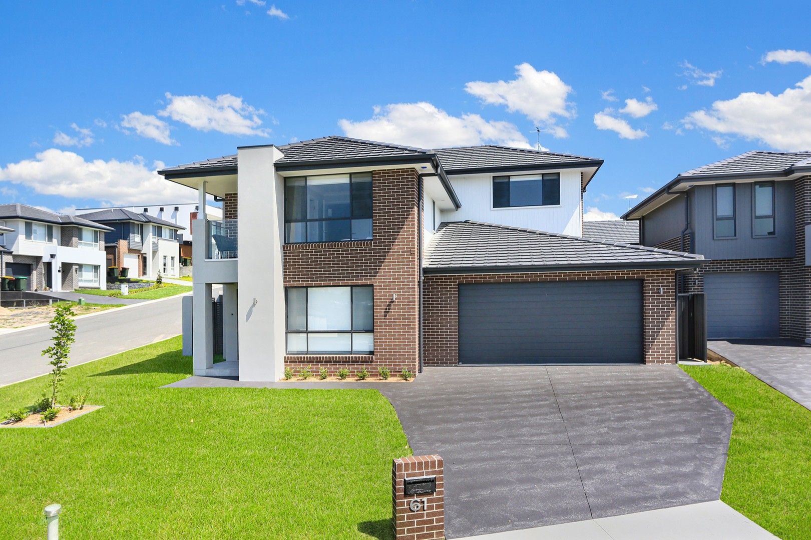 4 bedrooms House in JUST LISTED 4 BED+ RUMPUS + DOUBLE GARAGE -PRIDHAM AVE BOX HILL NSW, 2765