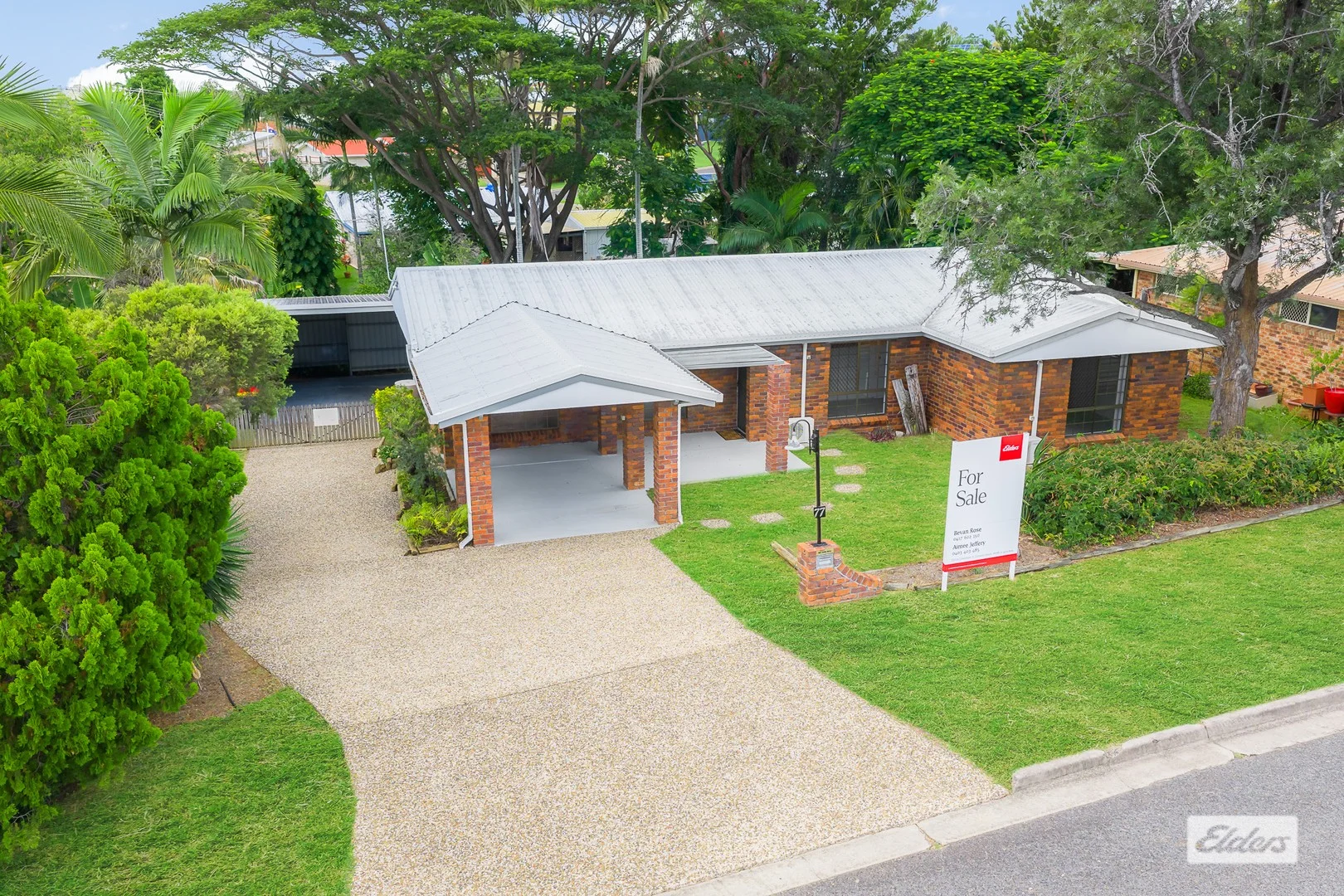 77 Gretel Drive, Clinton QLD 4680