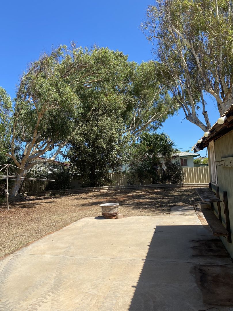 19 Skipworth Street, Carnarvon WA 6701 House For Rent 330 Domain