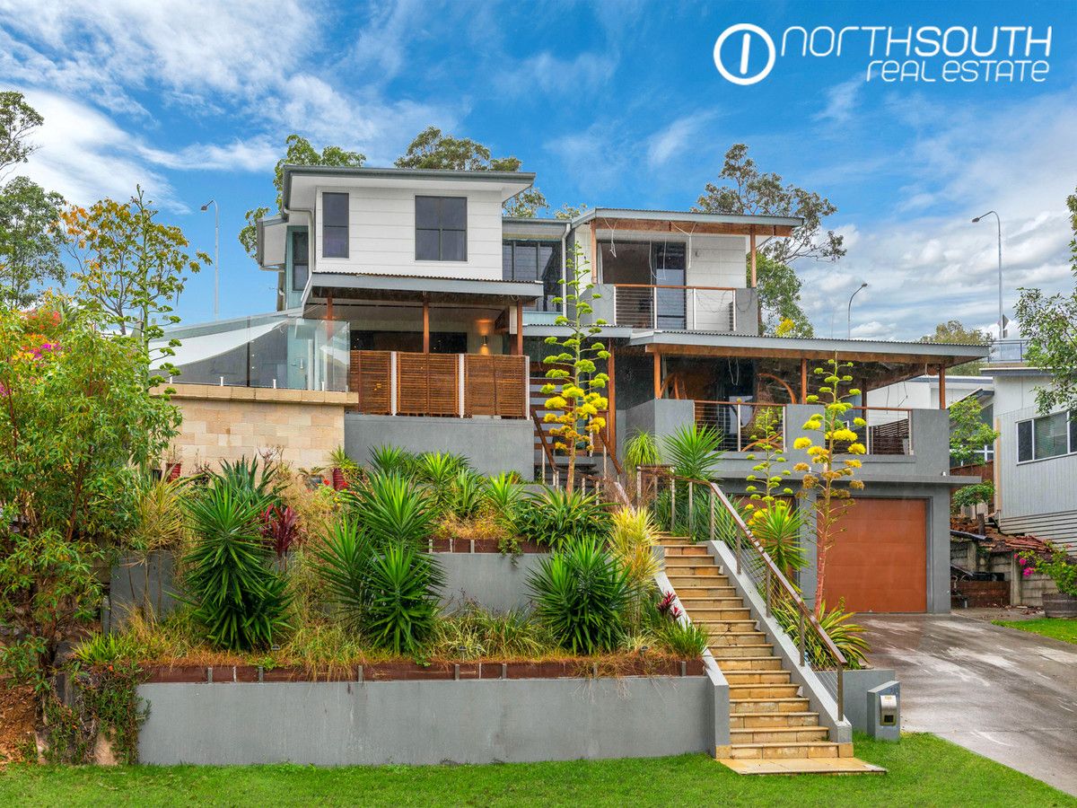 10 Casuarina Street, Seventeen Mile Rocks Property History & Address