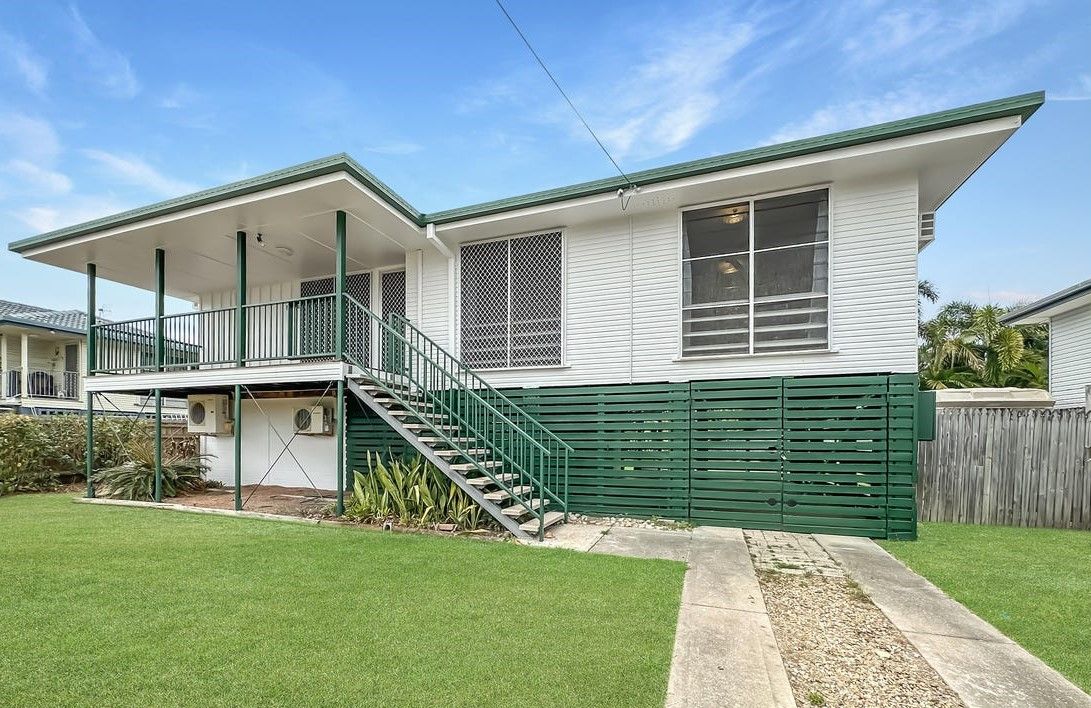 3 bedrooms House in 38 Riechelmann Street HEATLEY QLD, 4814