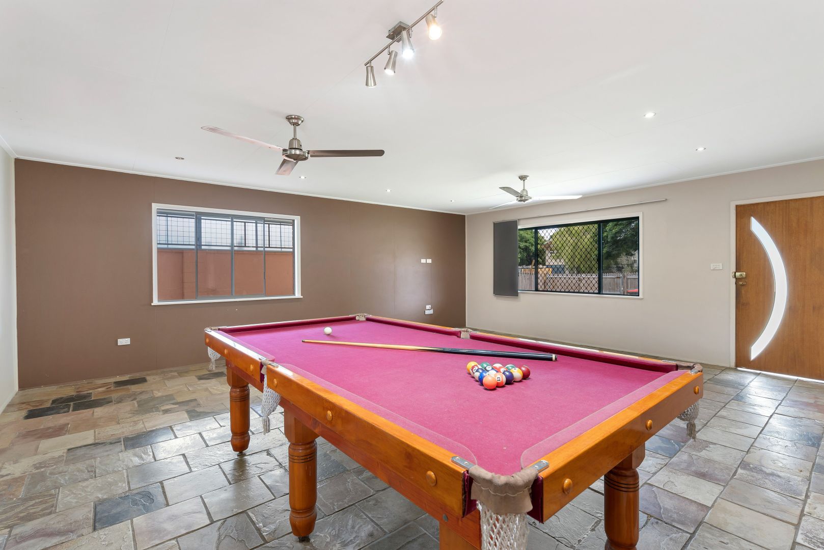 263 Pease Street, Edge Hill QLD 4870, Image 1