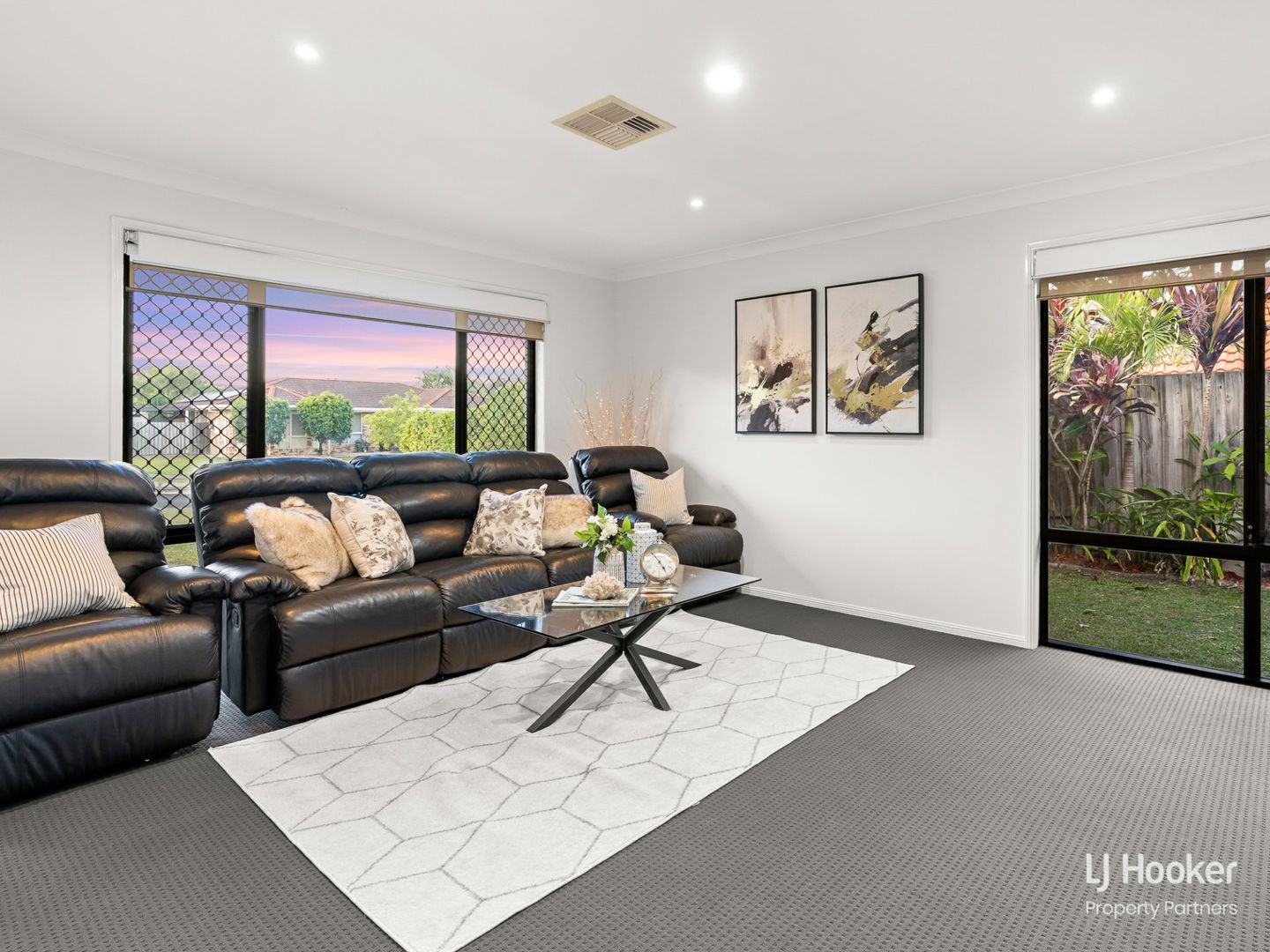 56 Springvale Circuit, Underwood QLD 4119, Image 2