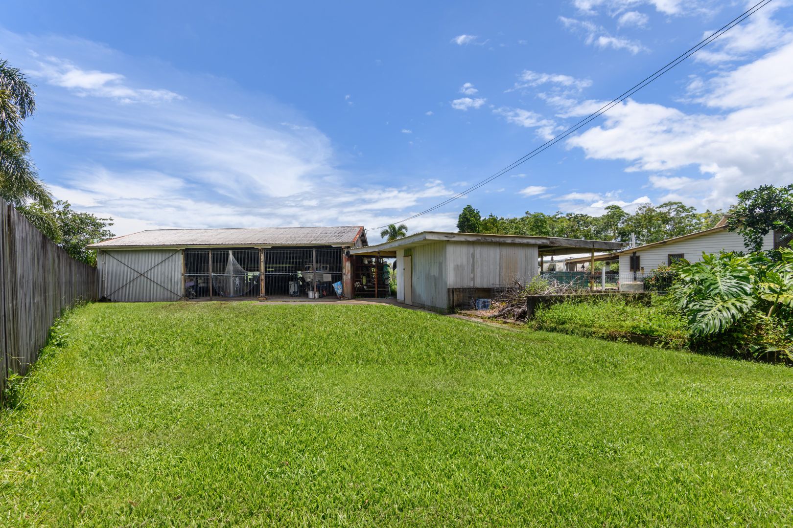 608 Mossman Daintree Road, Miallo QLD 4873, Image 2