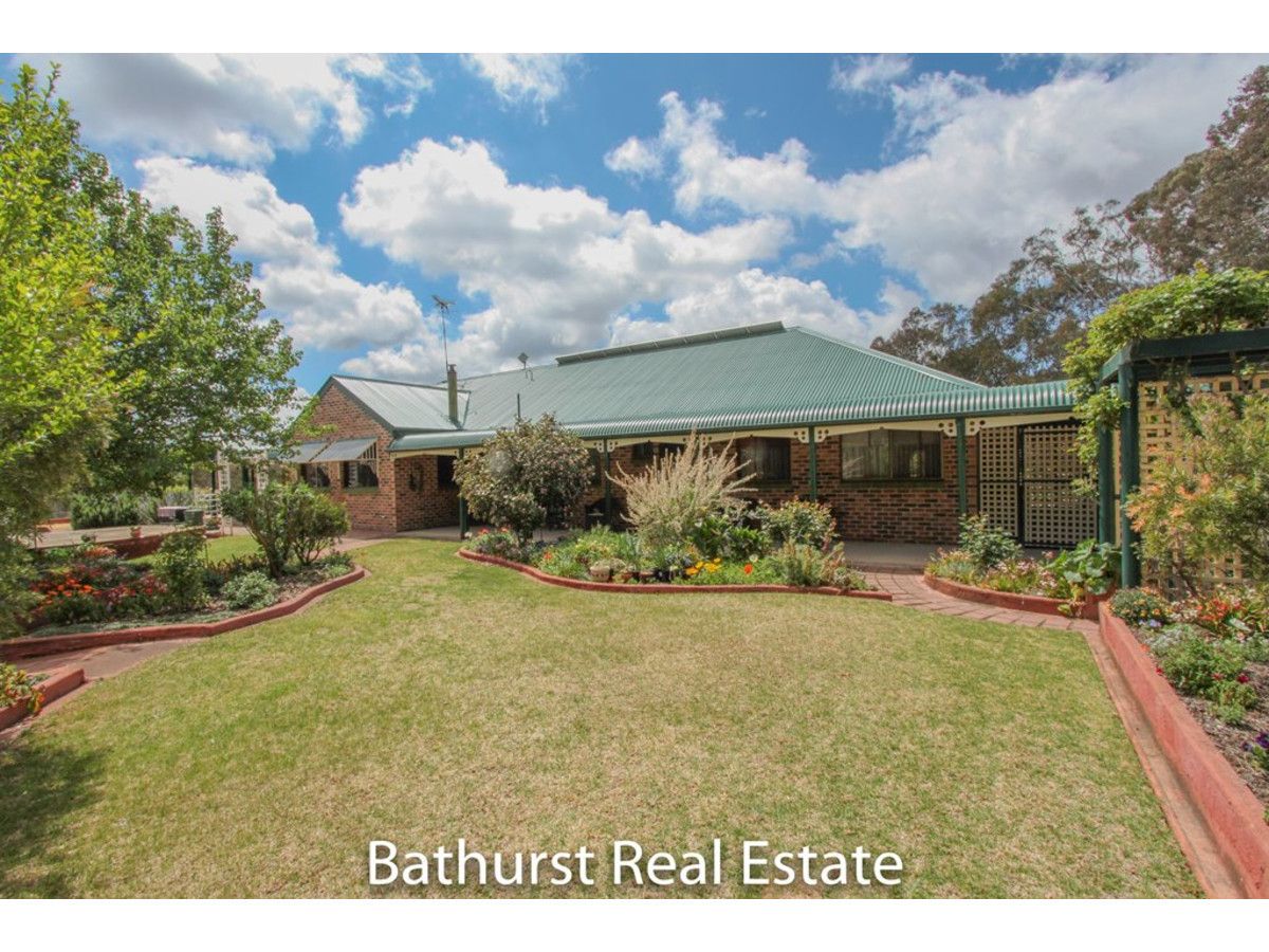 6 Valley View Close, Napoleon Reef Property History & Address