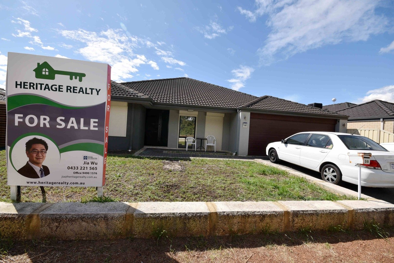 5 bedrooms House in 39 Ralphs Street SEVILLE GROVE WA, 6112