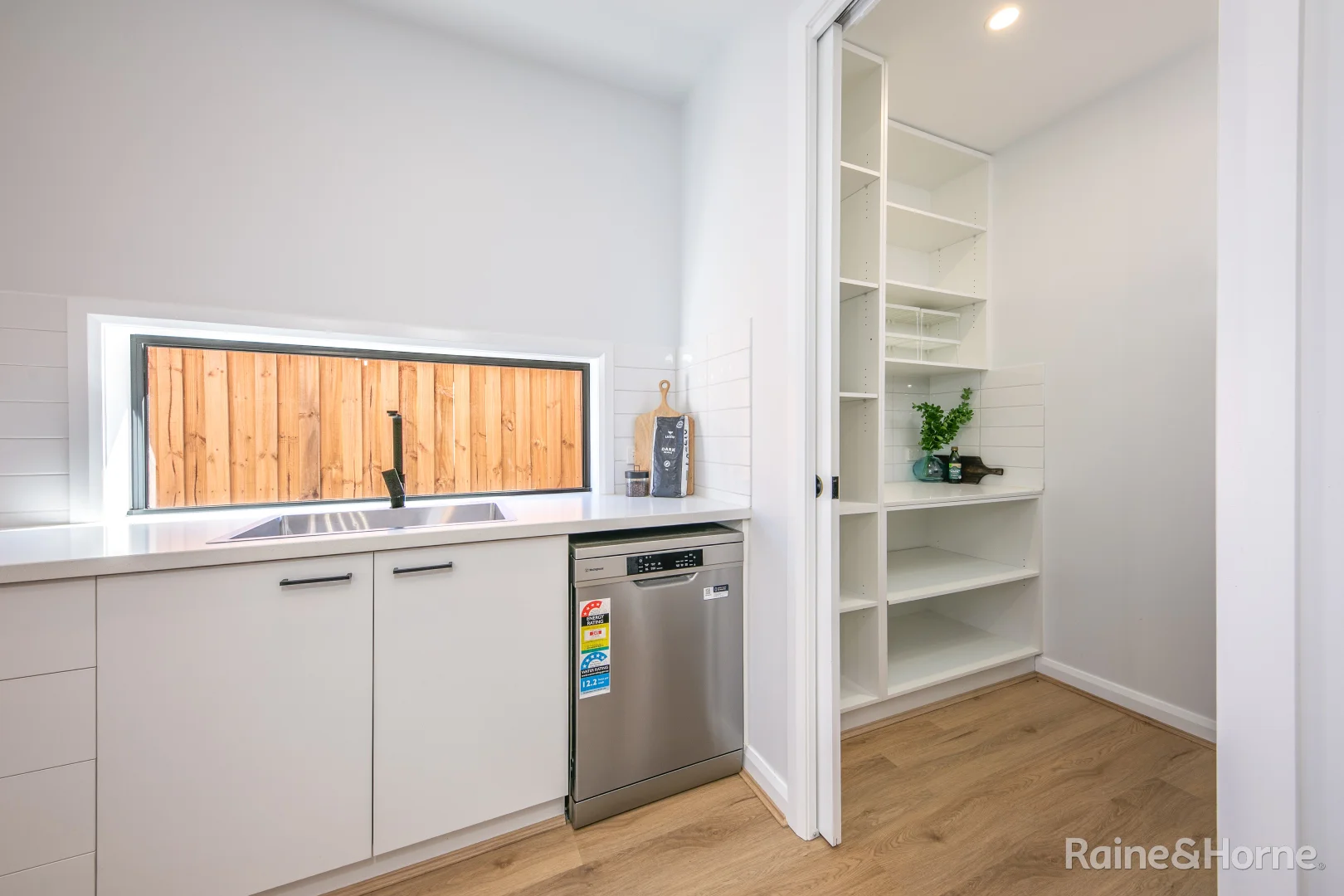 Additional image 8 of 69 Touriga Circuit, Sunbury VIC 3429