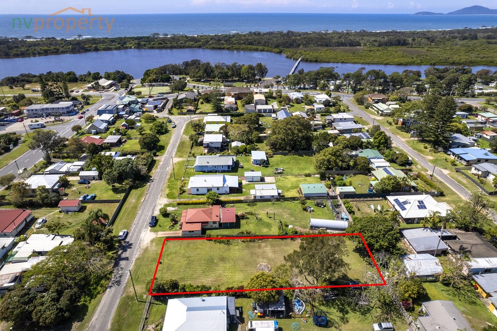 13 First Avenue, Stuarts Point NSW 2441, Image 0
