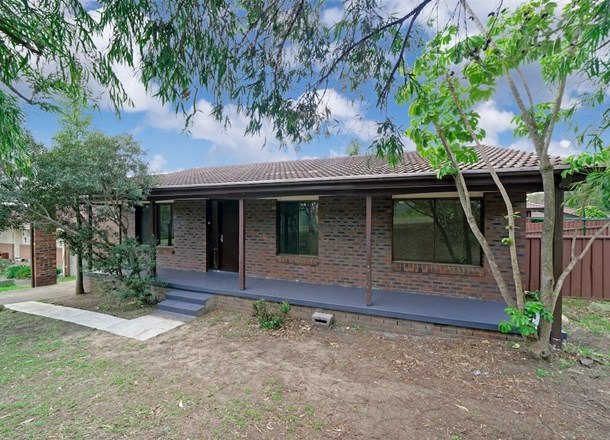 1 Kippax Place, Menai NSW 2234