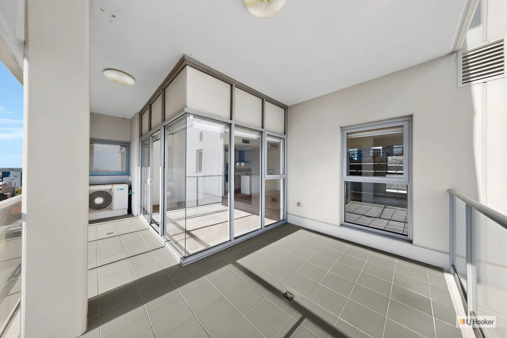 Additional image 3 of 2004/237 Adelaide Terrace, Perth WA 6000