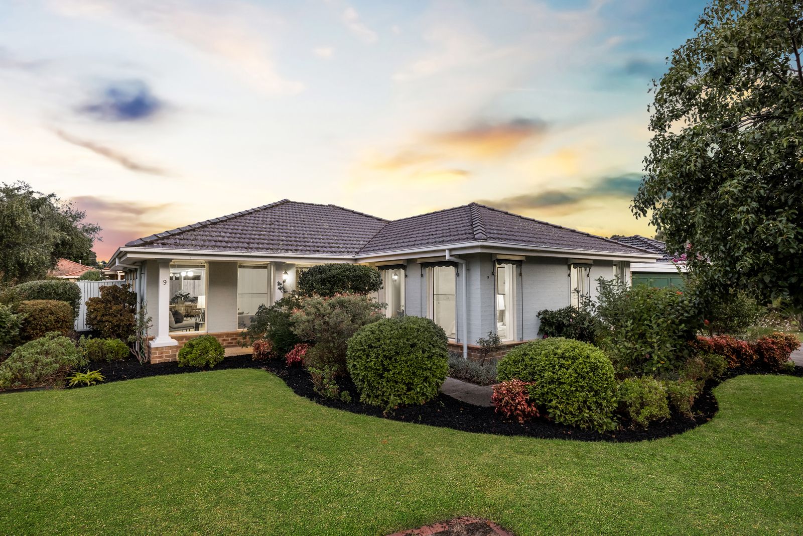 9 Albert Place, Dingley Village VIC 3172, Image 0